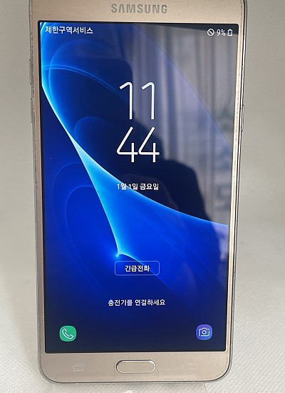 갤럭시 J7 2016